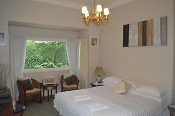 Strathburn Cottage Luxury Bed And Breakfast Bowral Eksteriør billede