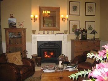 Strathburn Cottage Luxury Bed And Breakfast Bowral Eksteriør billede